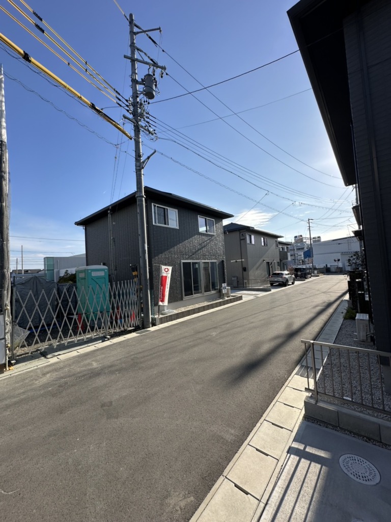 稲沢市北市場本町の大和ハウス軽量鉄骨造新築に災害に強い屋根裏アンテナ工事