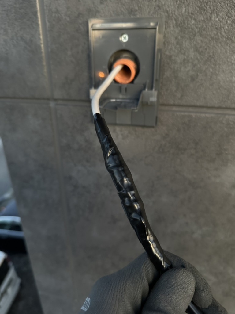 瑞穂市本田の光仕様新築に4K8KBSと地上波デジタル放送テレビアンテナ工事