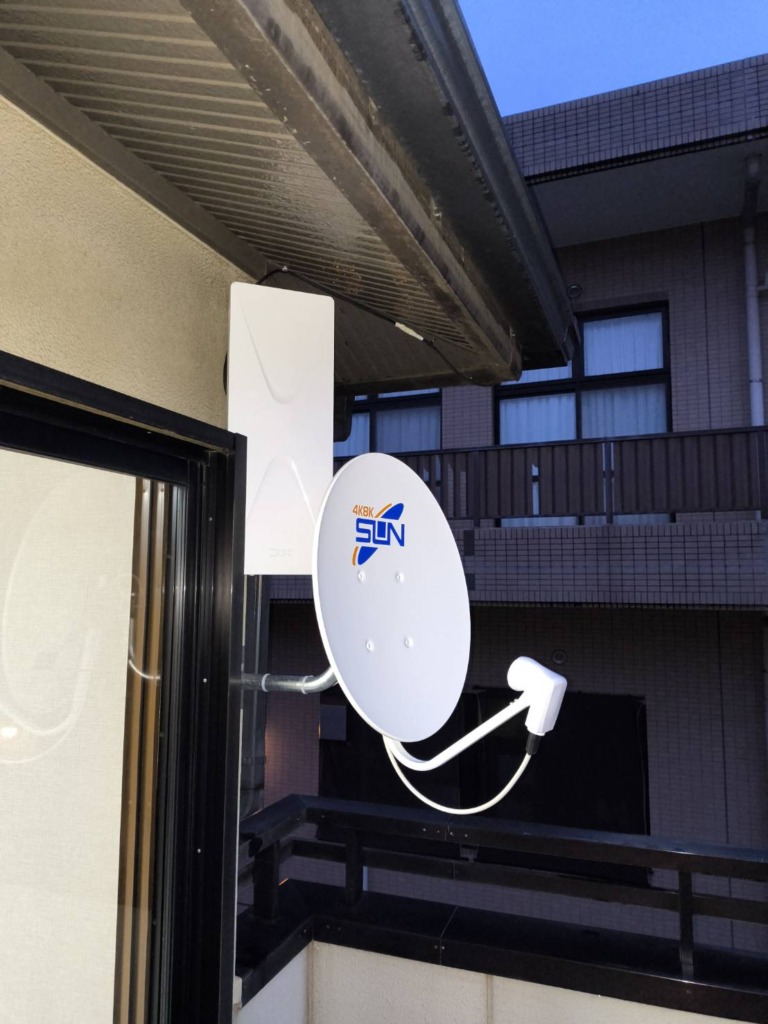 船橋市古和釜町の既存住宅でアンテナ倒壊に伴う交換工事