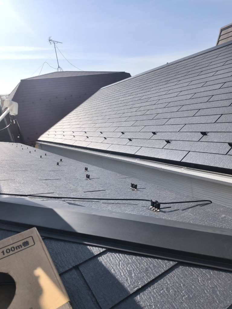 江戸川区西小岩のオープンハウス様新築　BSと地上波の壁面テレビアンテナ工事