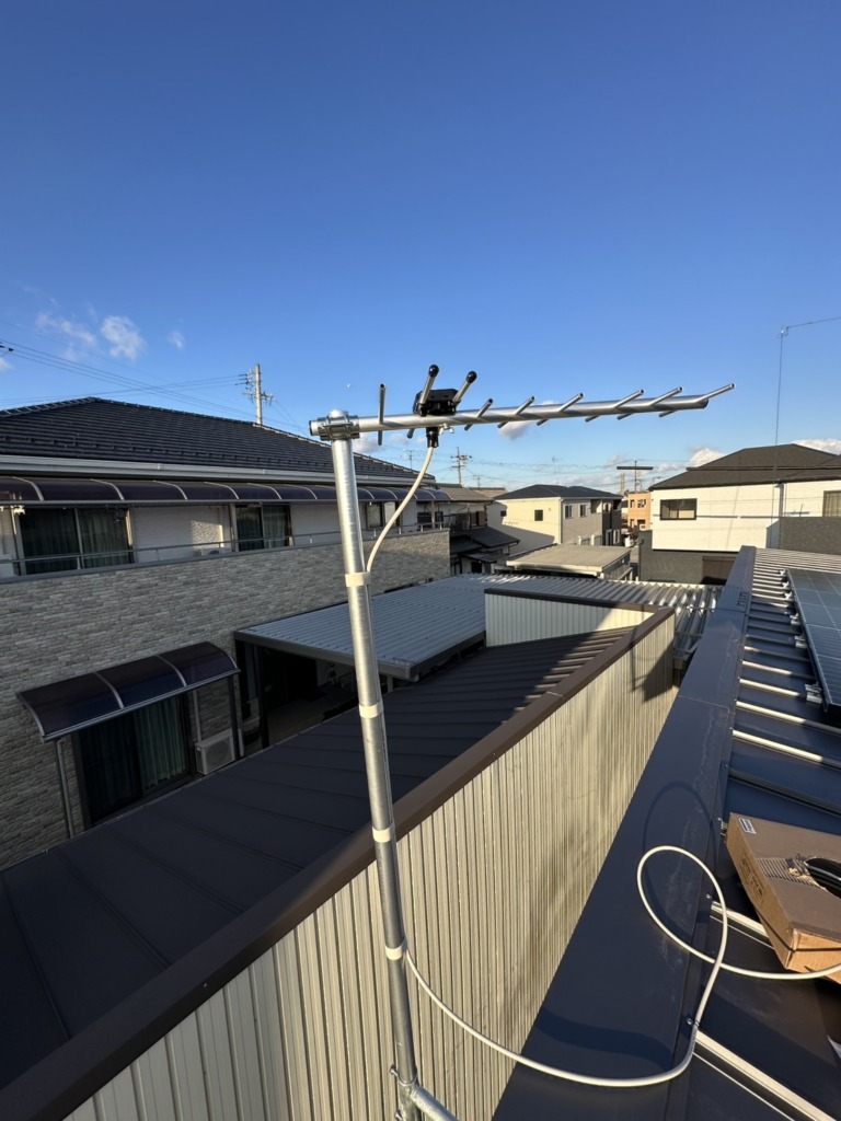 一宮市三条のアサヒグローバルホーム様平屋新築　地上波デジタル放送テレビアンテナ工事