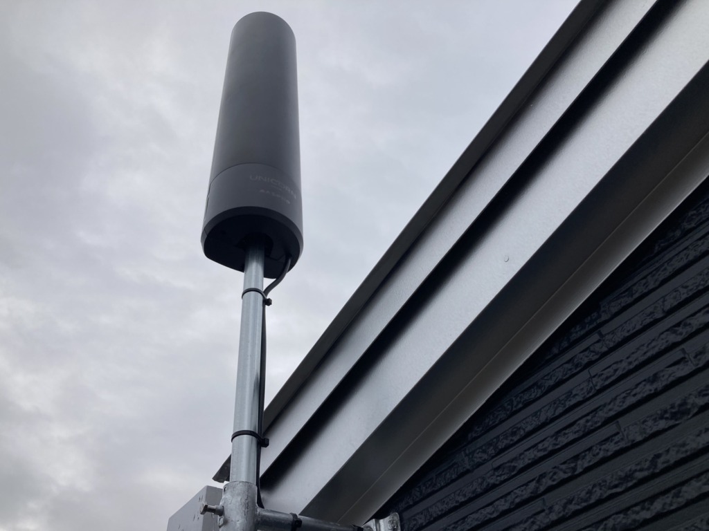 日進市赤池南のアールプランナー様既存住宅 スタイリッシュなユニコーンアンテナ工事