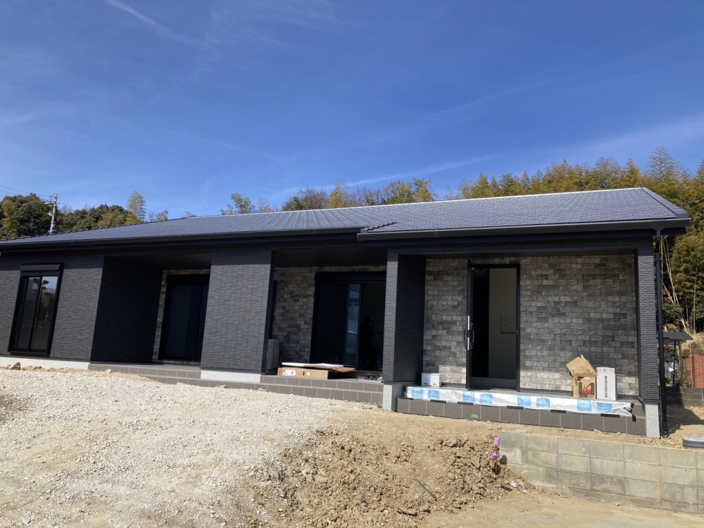 愛知郡東郷町春木の平屋新築に災害に強い屋根裏テレビアンテナ工事