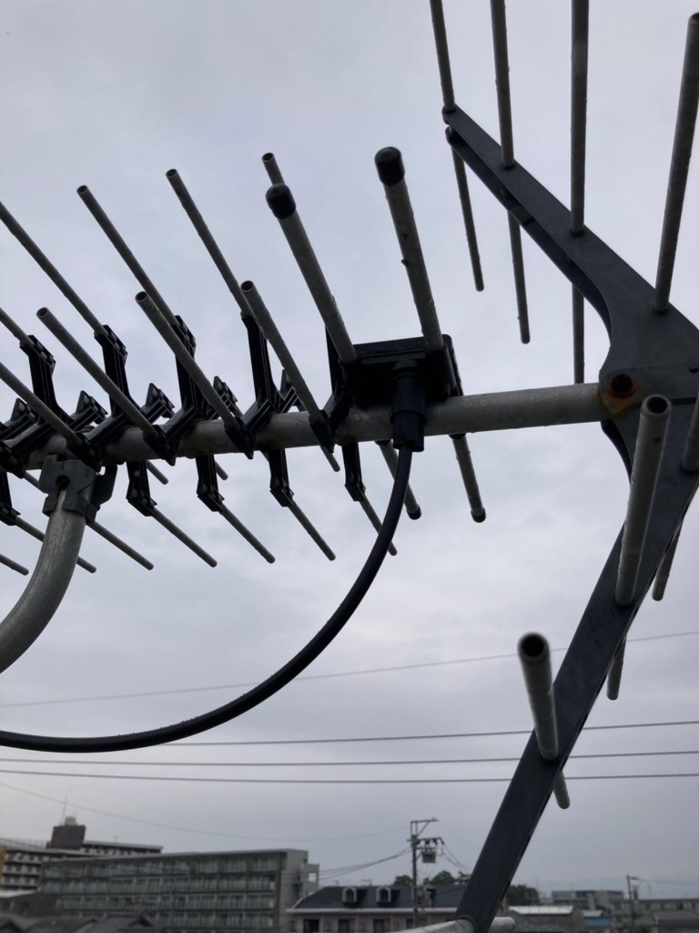 浜松市中央区新津町の既存住宅でテレビ視聴不良修理