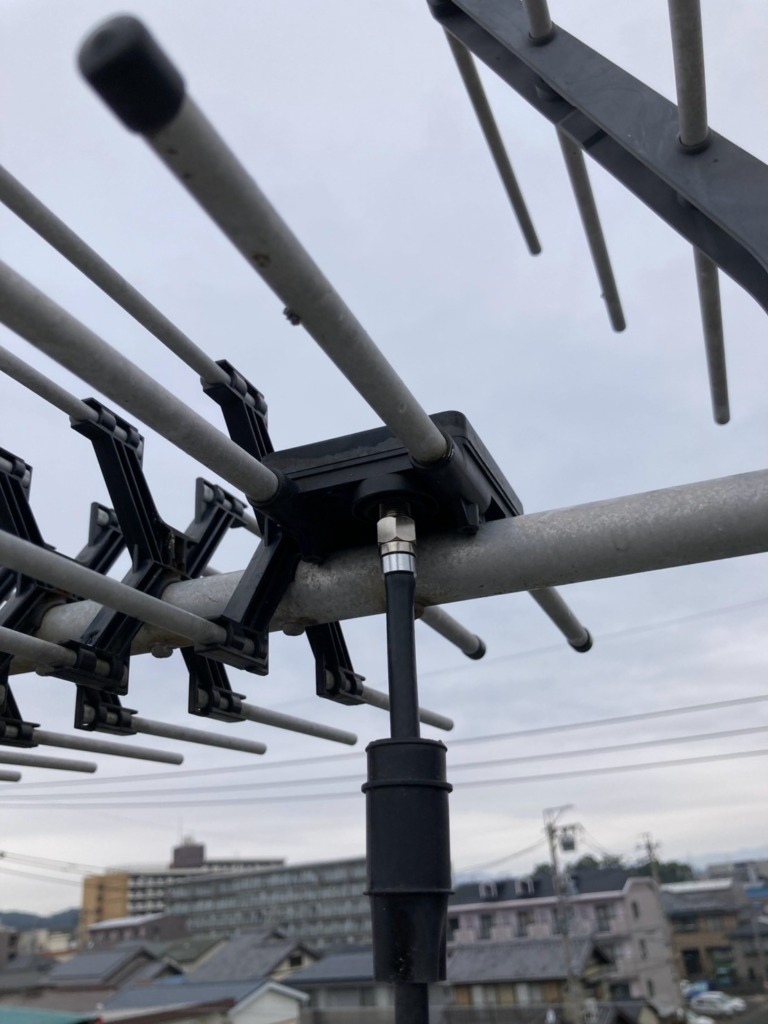 浜松市中央区新津町の既存住宅でテレビ視聴不良修理