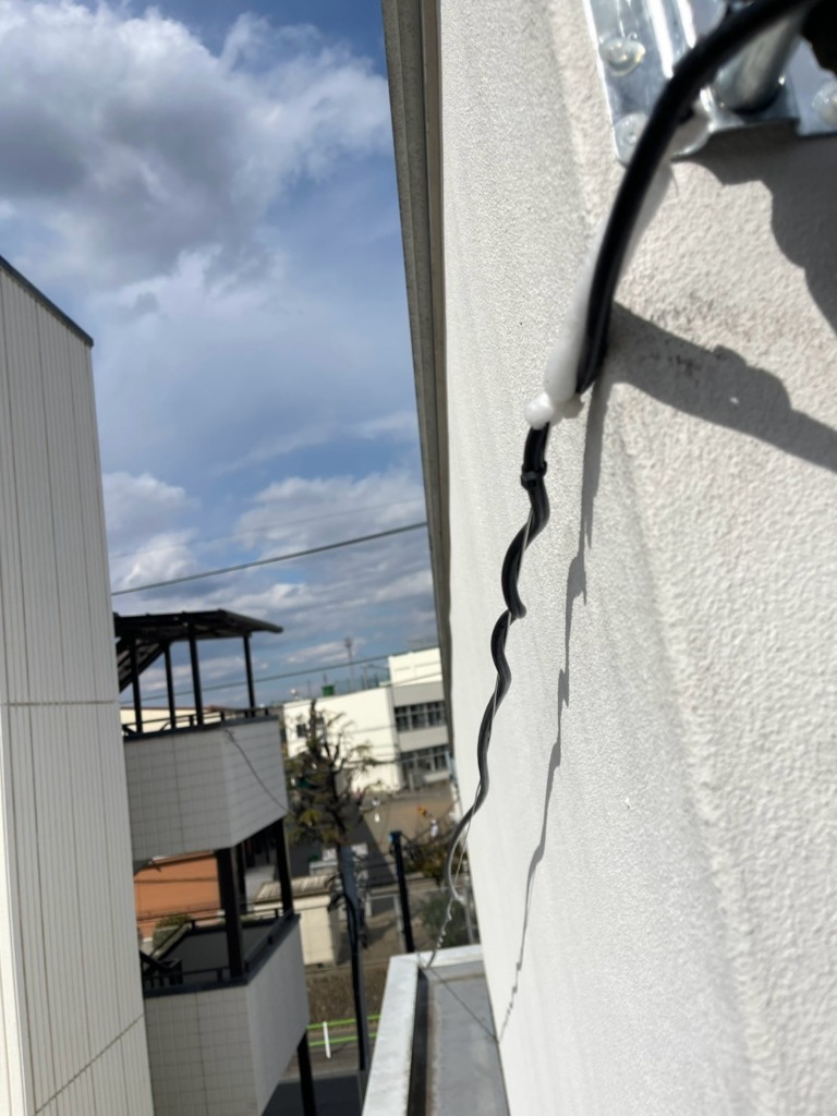 昭島市緑町のクレバリーホーム様　デザインアンテナサイドベース工事