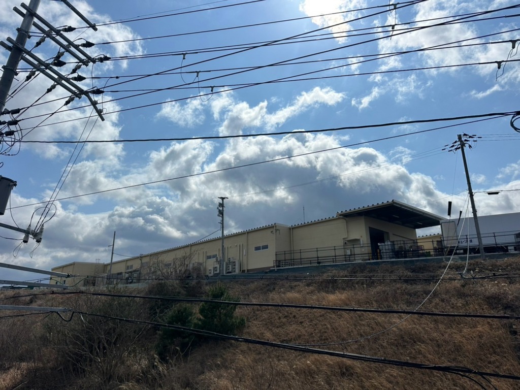 京田辺市三山木南山の桧家住宅様　お洒落な新築デザインアンテナ壁面工事