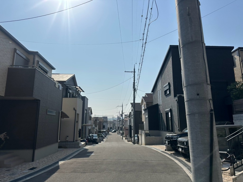 枚方市香里ケ丘の新築住宅に台風でも安心の地上波デジタル放送　屋根裏アンテナ工事