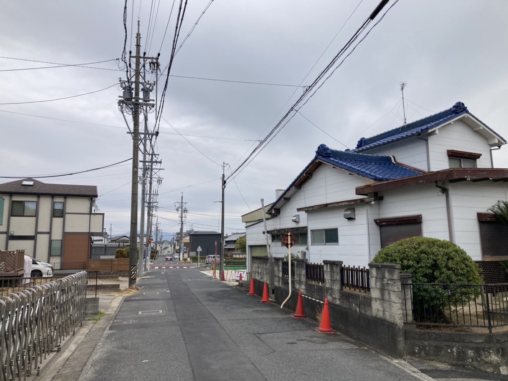 尾張旭市新居町のケイアイスター様新築　外から見えない地上波デジタル放送屋根裏アンテナ工事