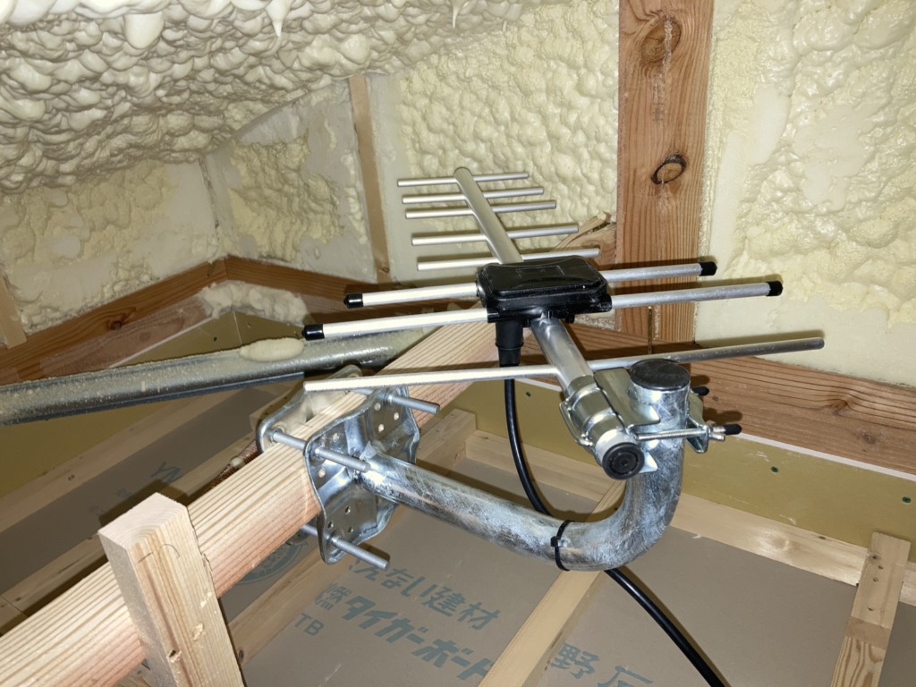 日進市梅森台の中部電力不動産様　災害に強い地上波デジタル放送新築屋根裏アンテナ工事