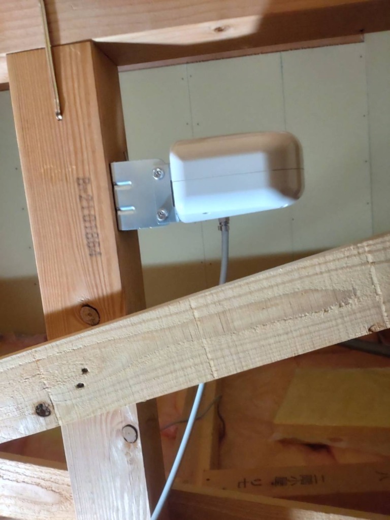 大府市横根町のAVANTIA様　災害に強い地上波デジタル放送新築屋根裏アンテナ工事