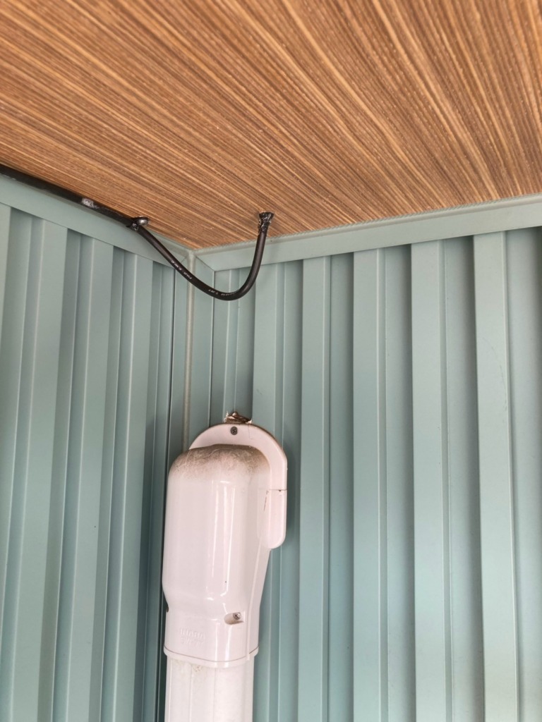 伊豆の国市南條の第一建設様既存住宅　光テレビから地上波デジタル放送デザインアンテナへの切り替え工事