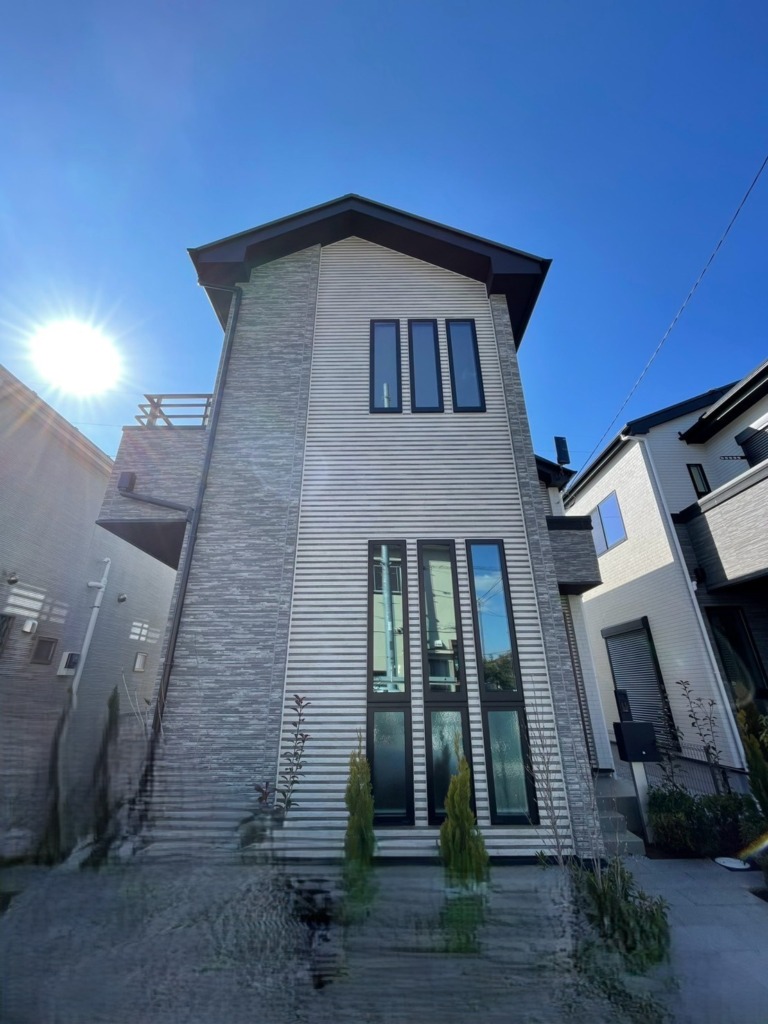 狛江市駒井町のアグレ都市デザイン様　お洒落な新築デザインアンテナサイドベース工事