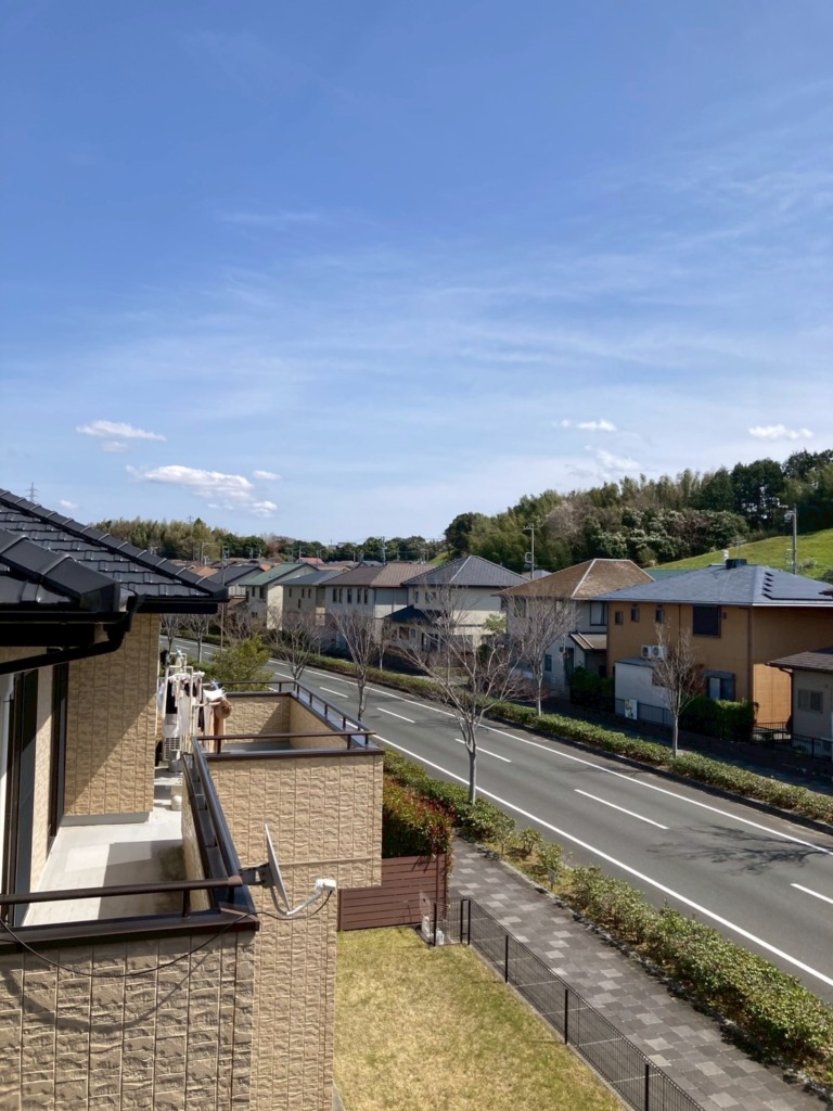 浜松市中央区大人見町の既存住宅　台風でも安心のデザインアンテナ壁面工事