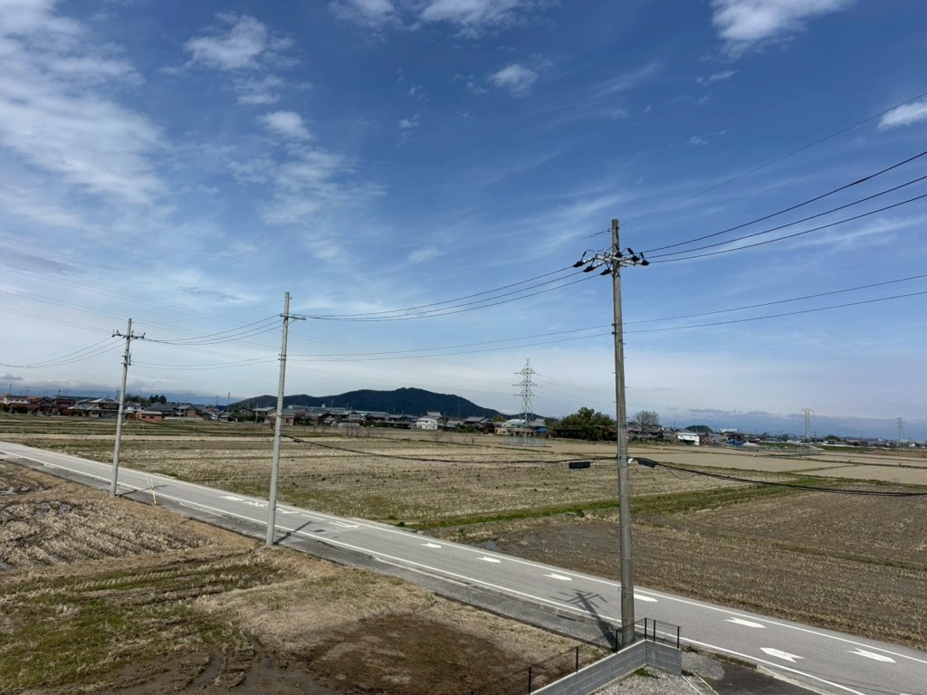 愛知郡愛荘町長野のタマホーム様既存住宅　デザインアンテナ壁面工事