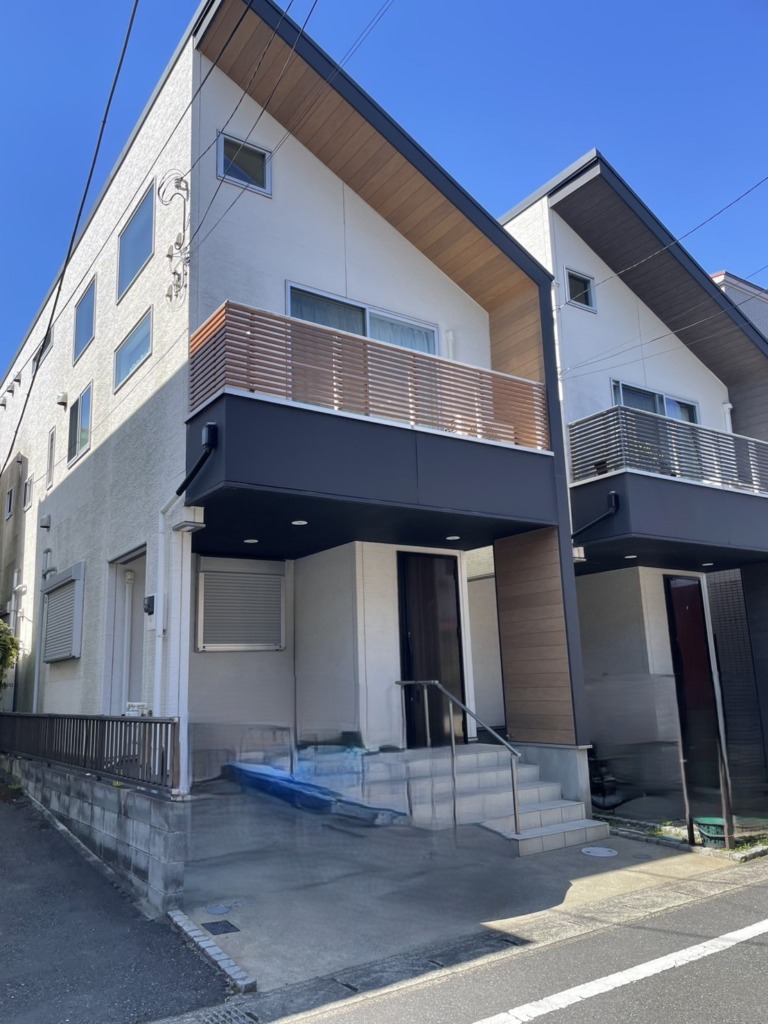 浦安市富士見のオープンハウス様既存住宅　4K8K放送対応BSと地デジ屋根裏アンテナ工事