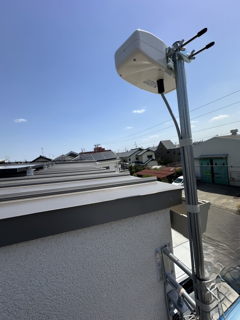 清須市朝日のウッドフレンズ様新築　小型フラットアンテナサイドベース工事