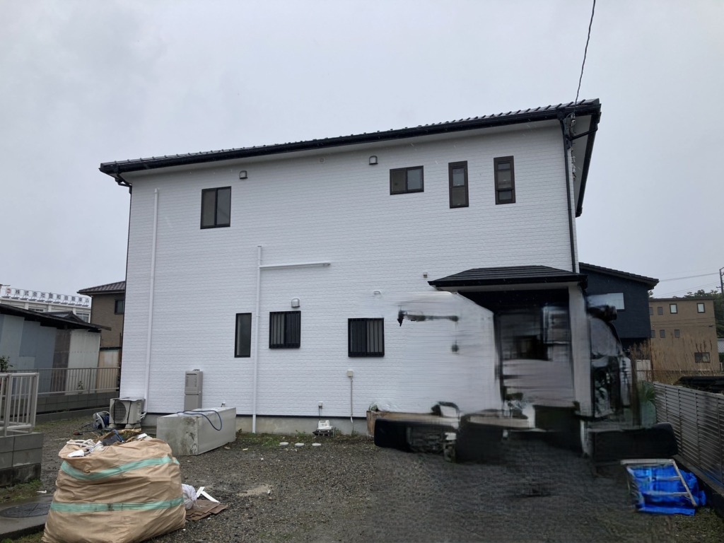 一宮市千秋町町屋の既存住宅　災害に強い屋根裏アンテナ工事