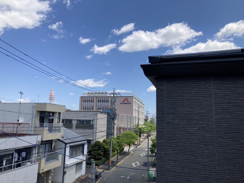名古屋市昭和区北山本町のオープンハウス様新築 建物の外観が気にならない屋根裏アンテナ工事