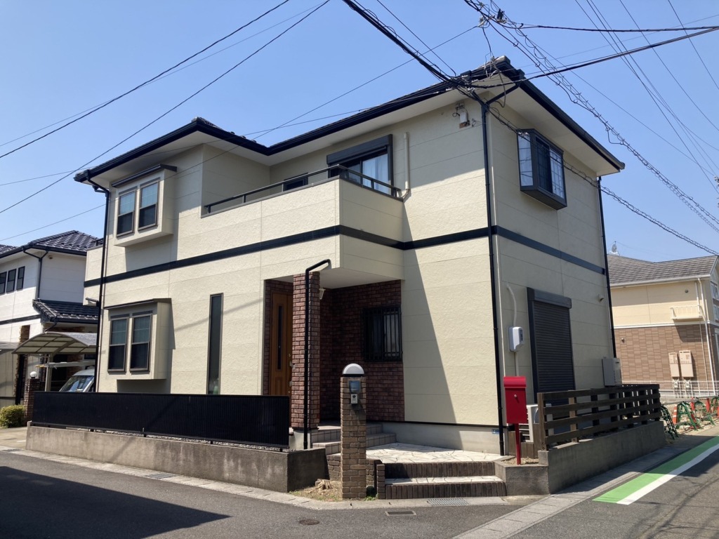 一宮市花池の既存住宅　建物の外観を気にする必要がない屋根裏アンテナ工事