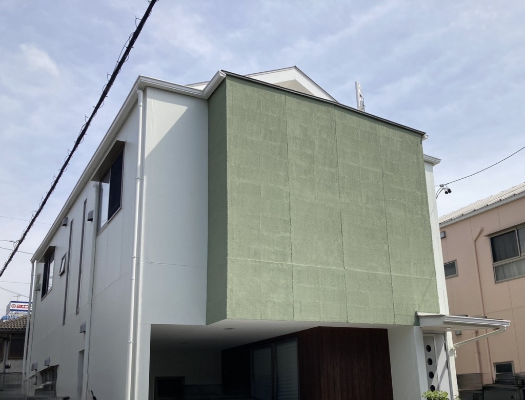 長久手市下川原の既存住宅　地上波デジタル放送デザインアンテナサイドベース工事