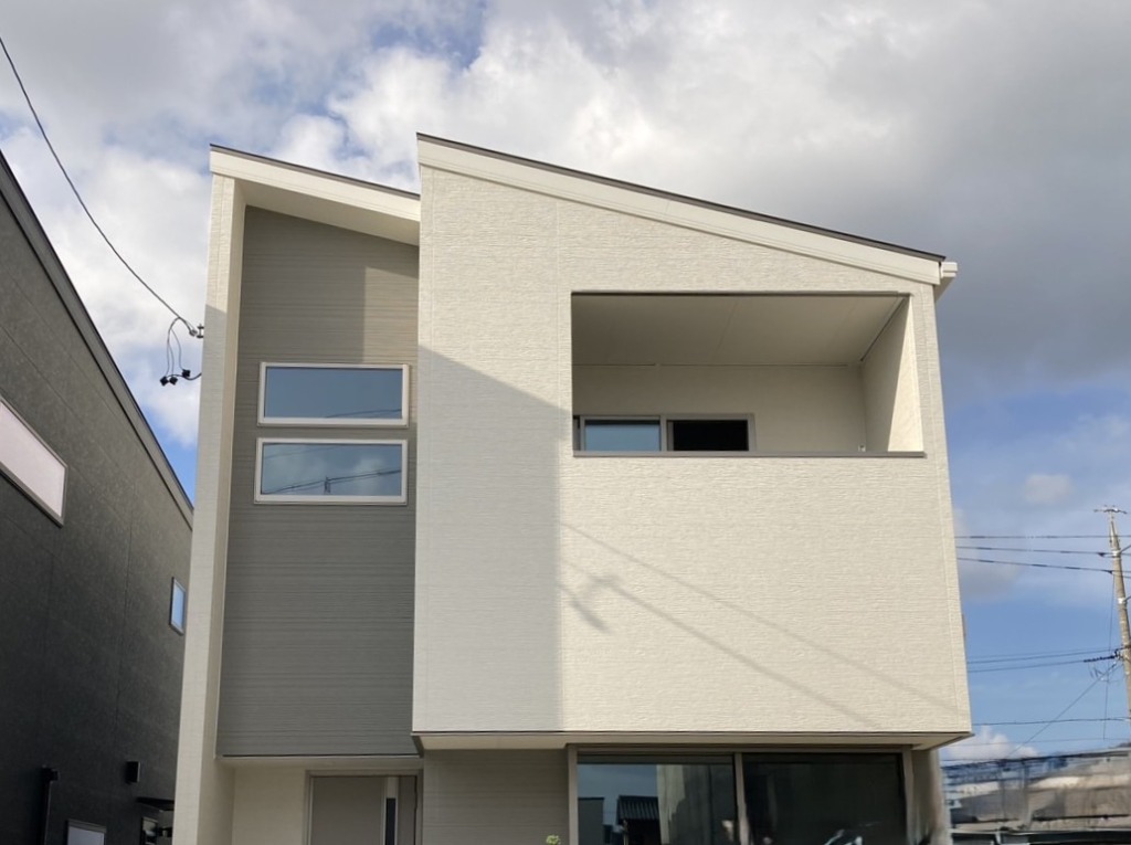 知立市八橋町のアーレックス様新築　外から見えない屋根裏アンテナ工事