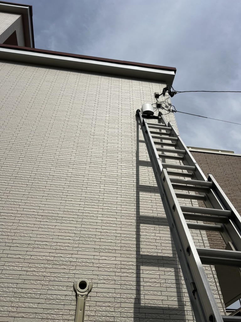 名古屋市千種区松軒のクレバリーホーム様新築　デザインアンテナ壁面工事