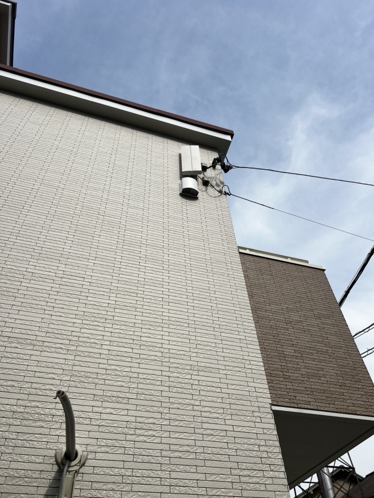 名古屋市千種区松軒のクレバリーホーム様新築　デザインアンテナ壁面工事