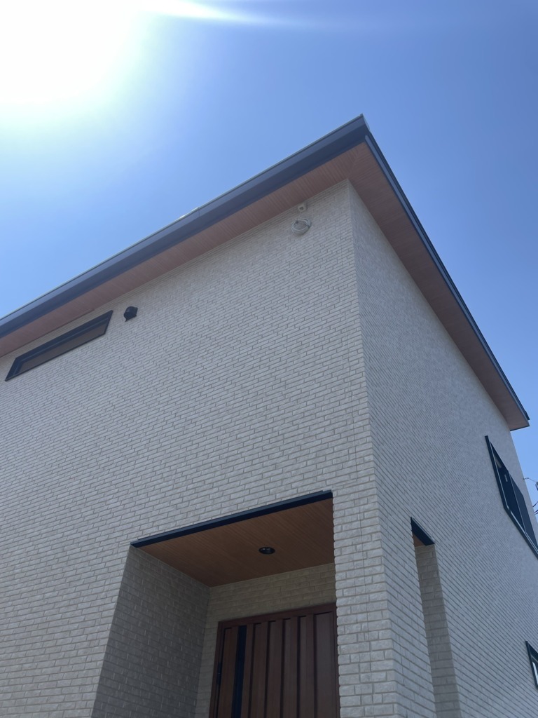 大阪狭山市西山台のアイ工務店様新築 デザインアンテナ壁面工事