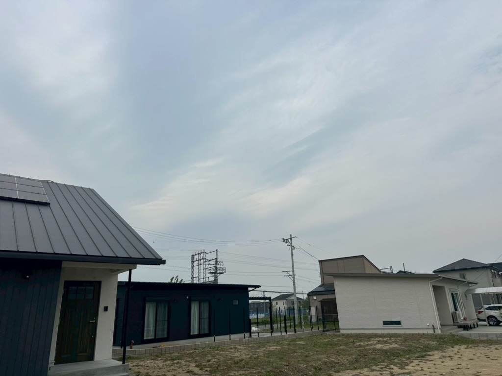 伊勢市小俣町明野のプロホーム・大台様新築　台風でも安心の屋根裏アンテナ工事