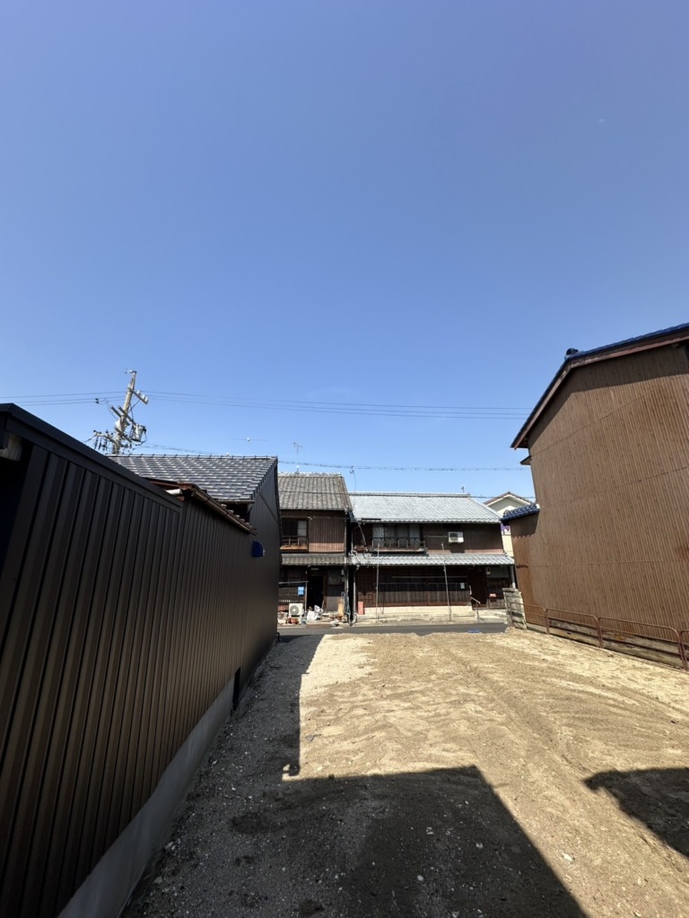 四日市市東富田町の一建設様新築　台風でも安心の屋根裏アンテナ工事