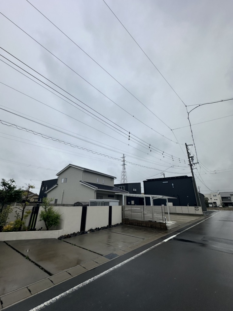 本巣郡北方町高屋清流のエサキホーム様新築　台風でも安心の屋根裏アンテナ工事