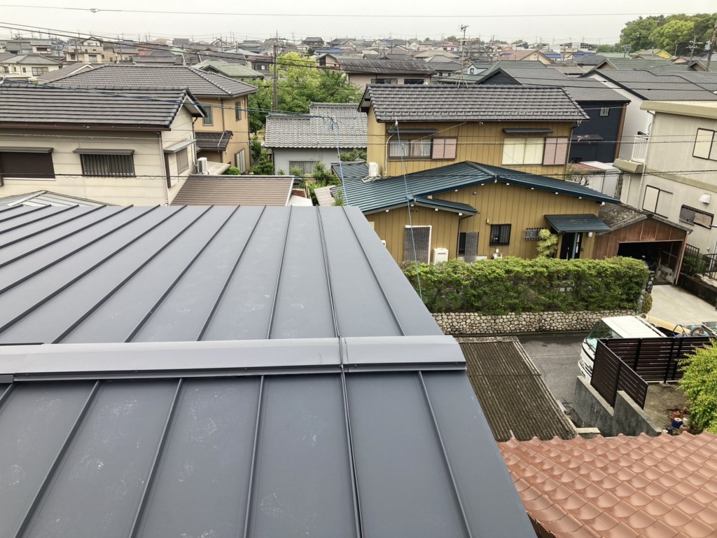 知多郡東浦町森岡のアーキテックス様新築 デザインアンテナ壁面工事