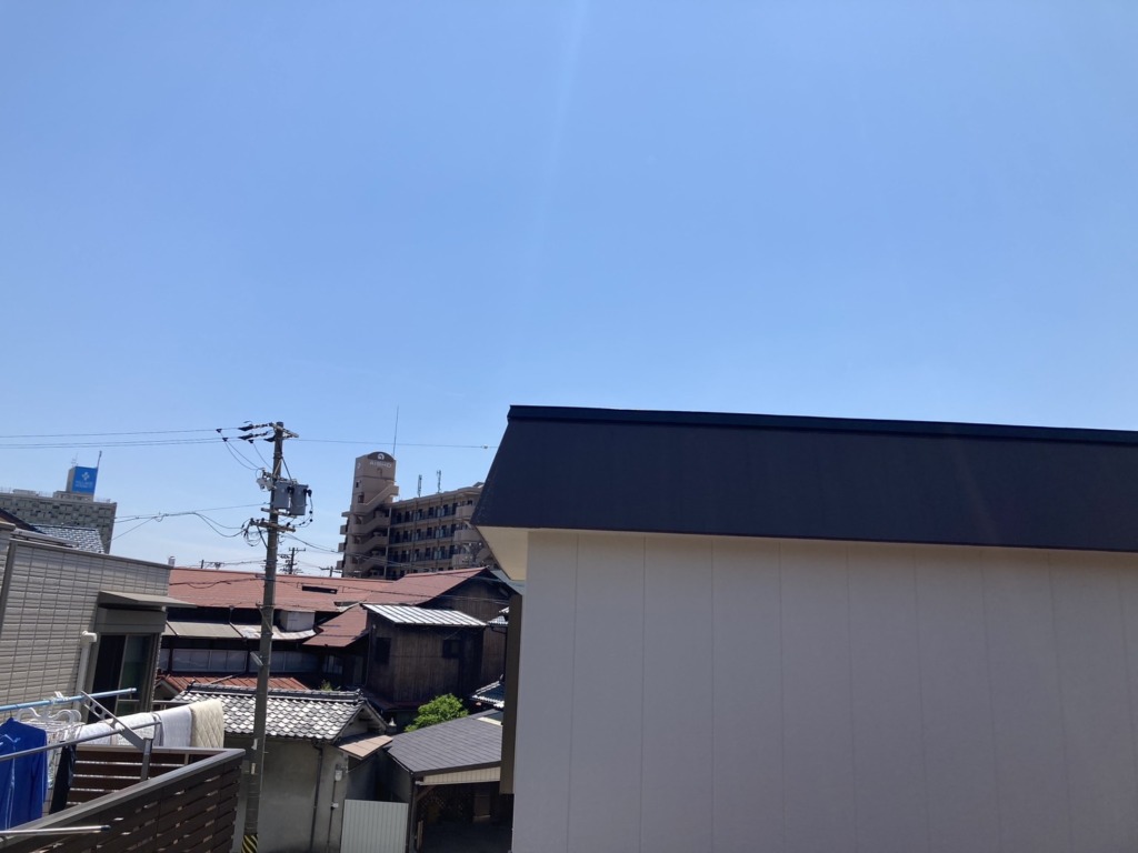 一宮市起のアイフルホーム様既存住宅　光テレビから台風でも安心の地デジ屋根裏アンテナへの切り替え工事