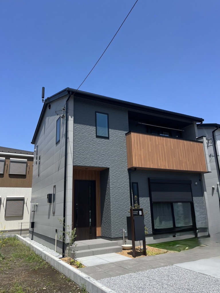 相模原市緑区太井の新築住宅　お洒落なユニコーンアンテナ工事