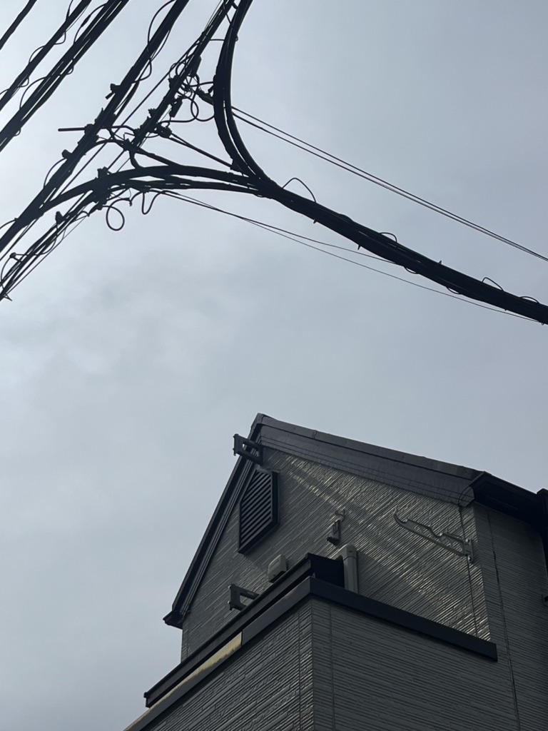 東京都杉並区和泉の既存住宅 未使用のテレビアンテナ撤去工事