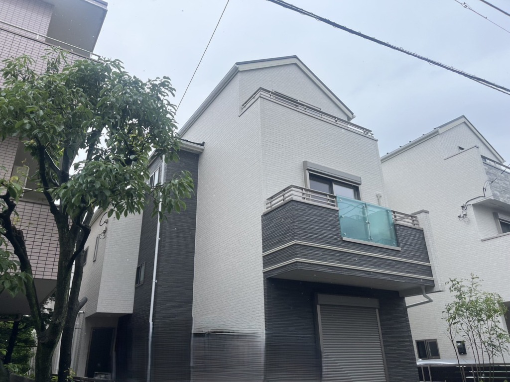 世田谷区喜多見の東栄住宅様新築　地上波デジタル放送ユニコーンアンテナ工事