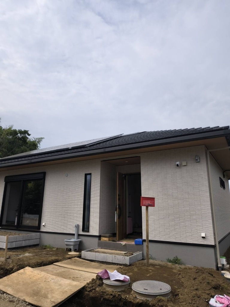鎌ケ谷市初富のタマホーム様新築　平屋での屋根裏アンテナ工事