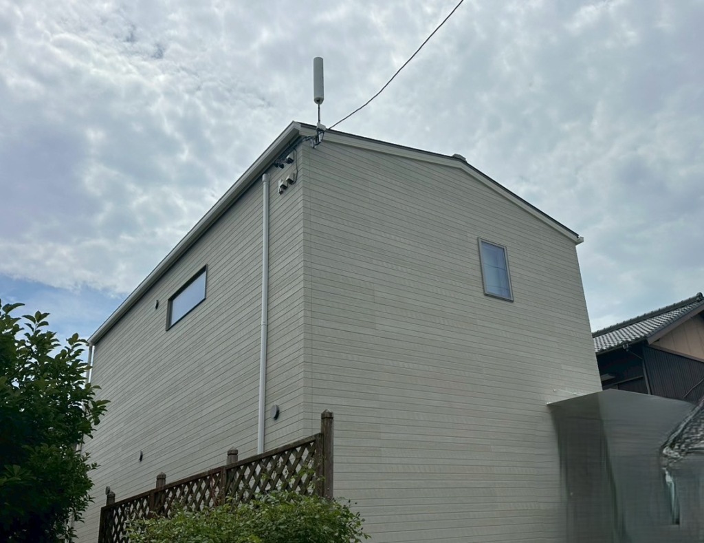 津市半田の中美建設様新築　ユニコーンアンテナ工事