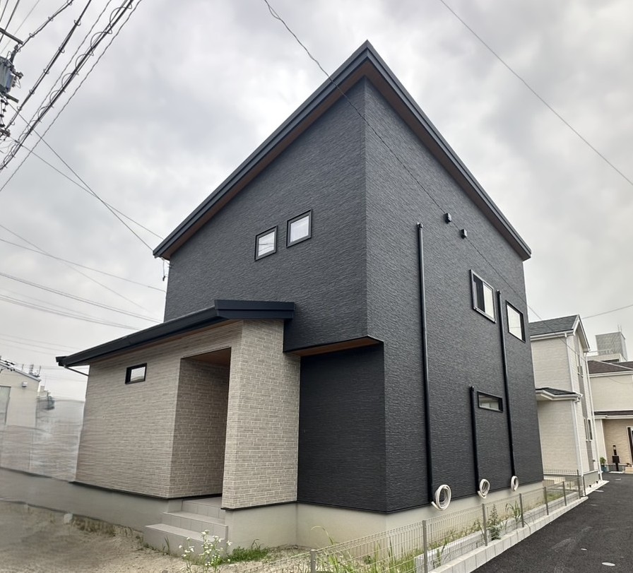 津島市昭和町のアイ工務店様新築 台風でも安心の地上波デジタル放送屋根裏アンテナ工事
