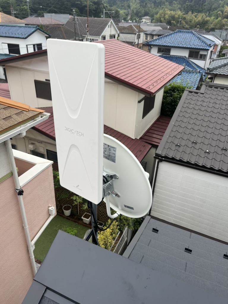 横浜市戸塚区南舞岡の一建設様新築　4K8K放送対応BSと地上波デジタル放送デザインアンテナ工事